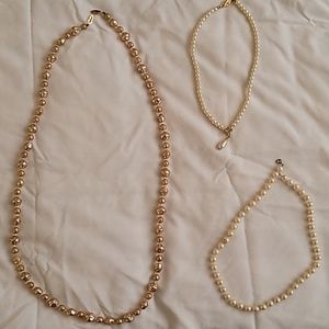Beads and Fresh Water Pearl Neclace